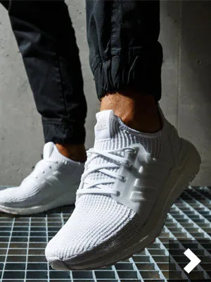 ADIDAS_ULTRABOOST