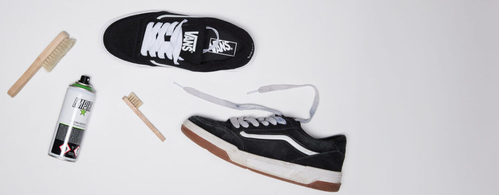 Cum sa cureti pantofi Vans?