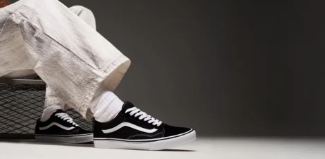O revolutie in alb si negru. Istoria brandului Vans
